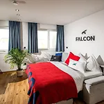 Falcon - Summercard Included Appartement